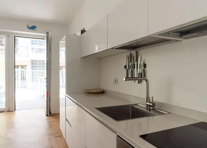 Apartamento Youhosty - Doria24 *